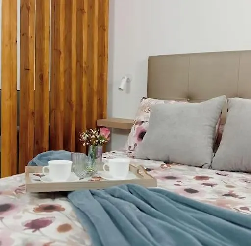 Lägenhet Estudio Con Piscina Y Aire Acondicionado En El Centro Del *